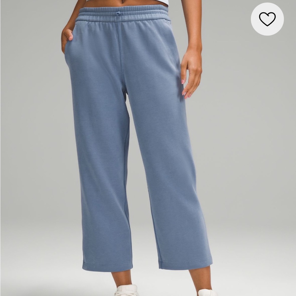 LululemonSoftstreme High-rise Straight Leg Cropped Pant